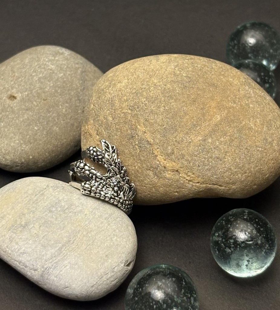 Coral Crest Ring